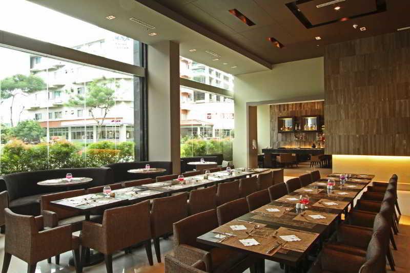 Hotel The B Alabang Muntinlupa City