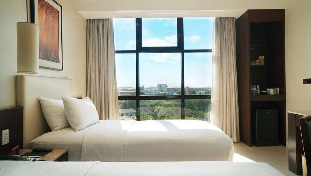 The B Alabang Muntinlupa City